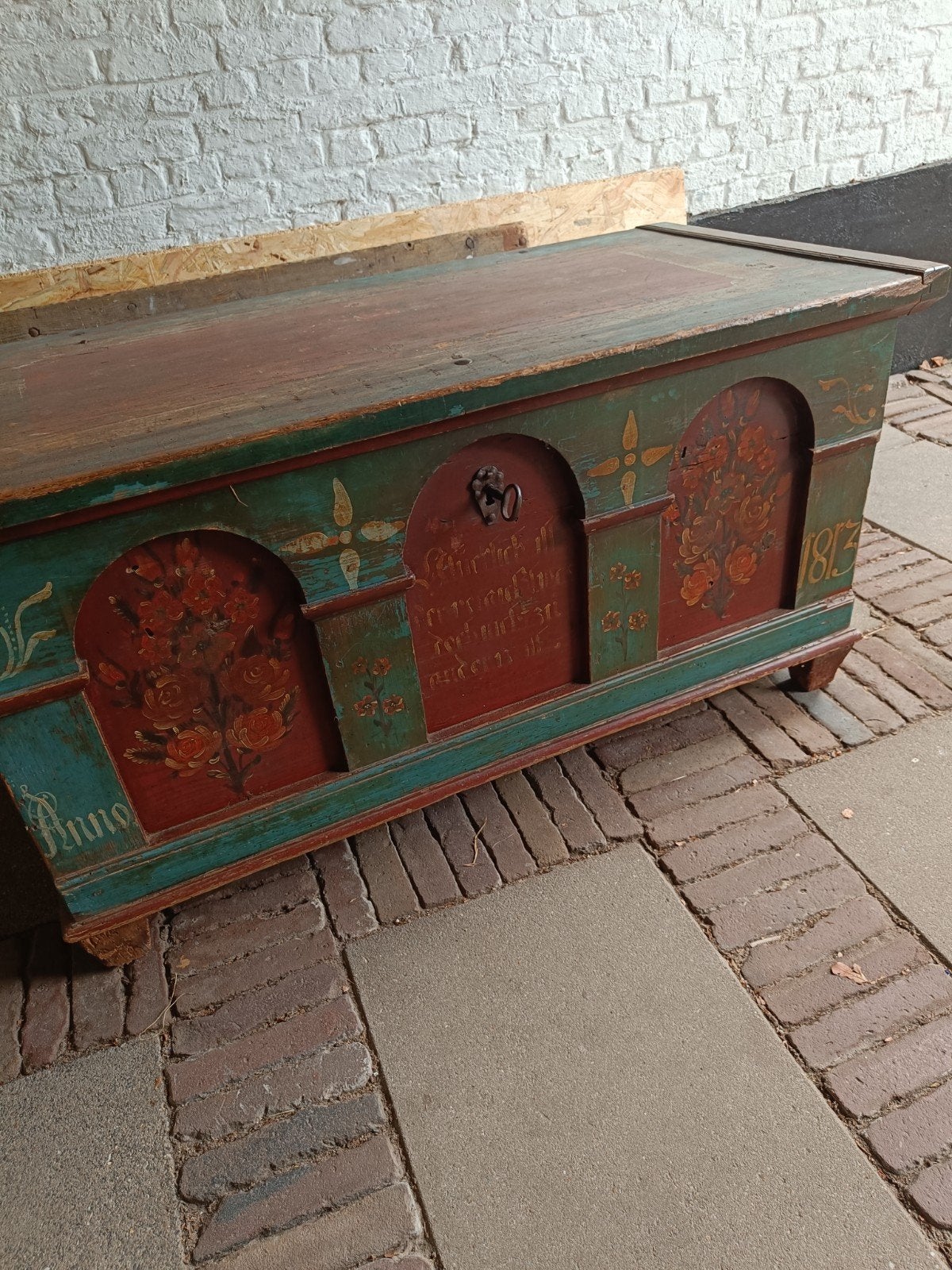 Antieke beschilderde dekenkist uit 1813, 50 – 75, Gebruikt, 100 tot 150 cm, Ophalen of Verzenden