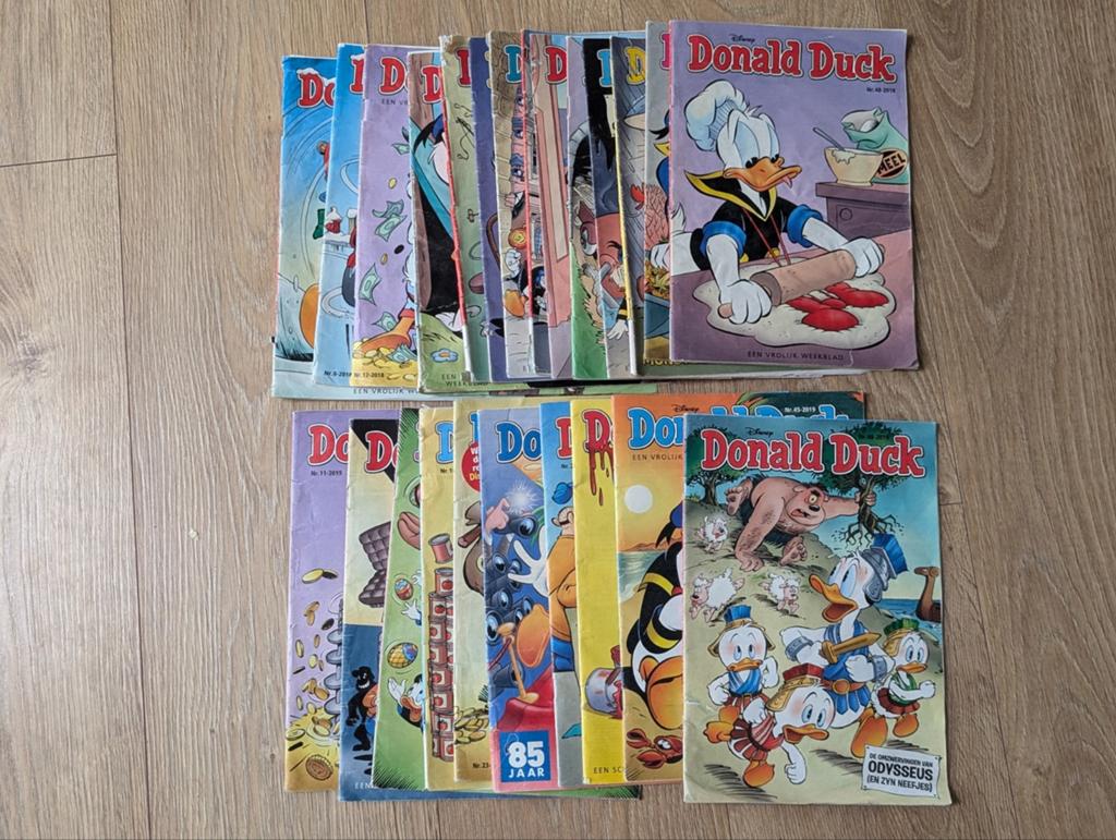 Donald ducks 2018 en 2019. Geen heel Jaargang, Meerdere stripboeken, Ophalen of Verzenden, Gelezen