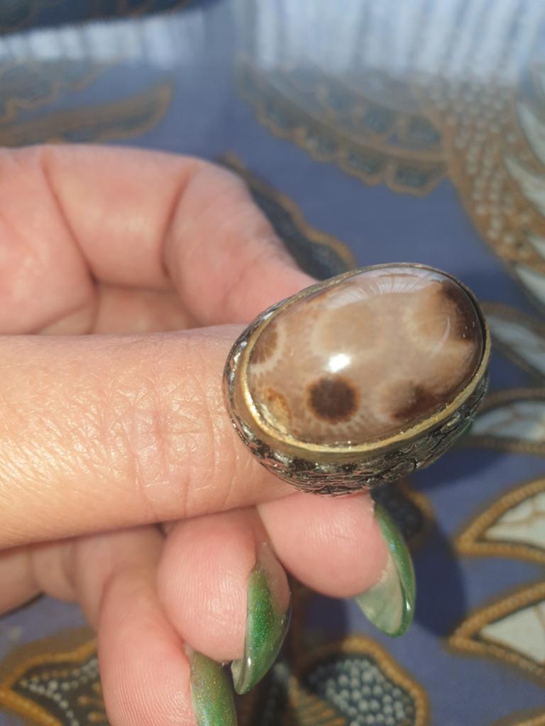 Ring maat 18 batu akik Teratai/Sarang Tawon Indonesie, Verzenden, 18 tot 19, Dame of Heer