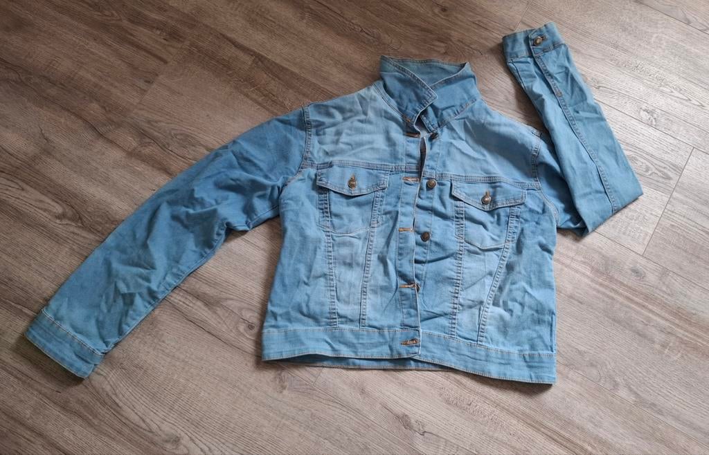 Nieuw spijkerjasje, Maat 38/40 (M), Blauw, Nieuw, Ophalen of Verzenden