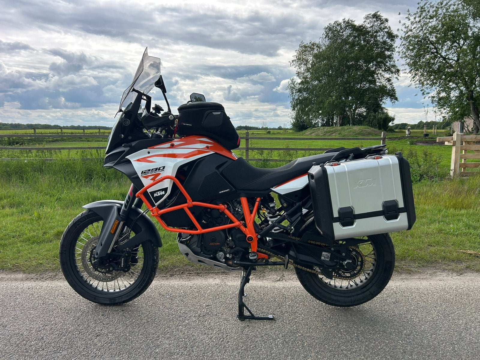 Propvolle KTM 1290 Super Adventure R weinig KM, 2 cilinders, Occasion, Motorrijbewijs A, Particulier