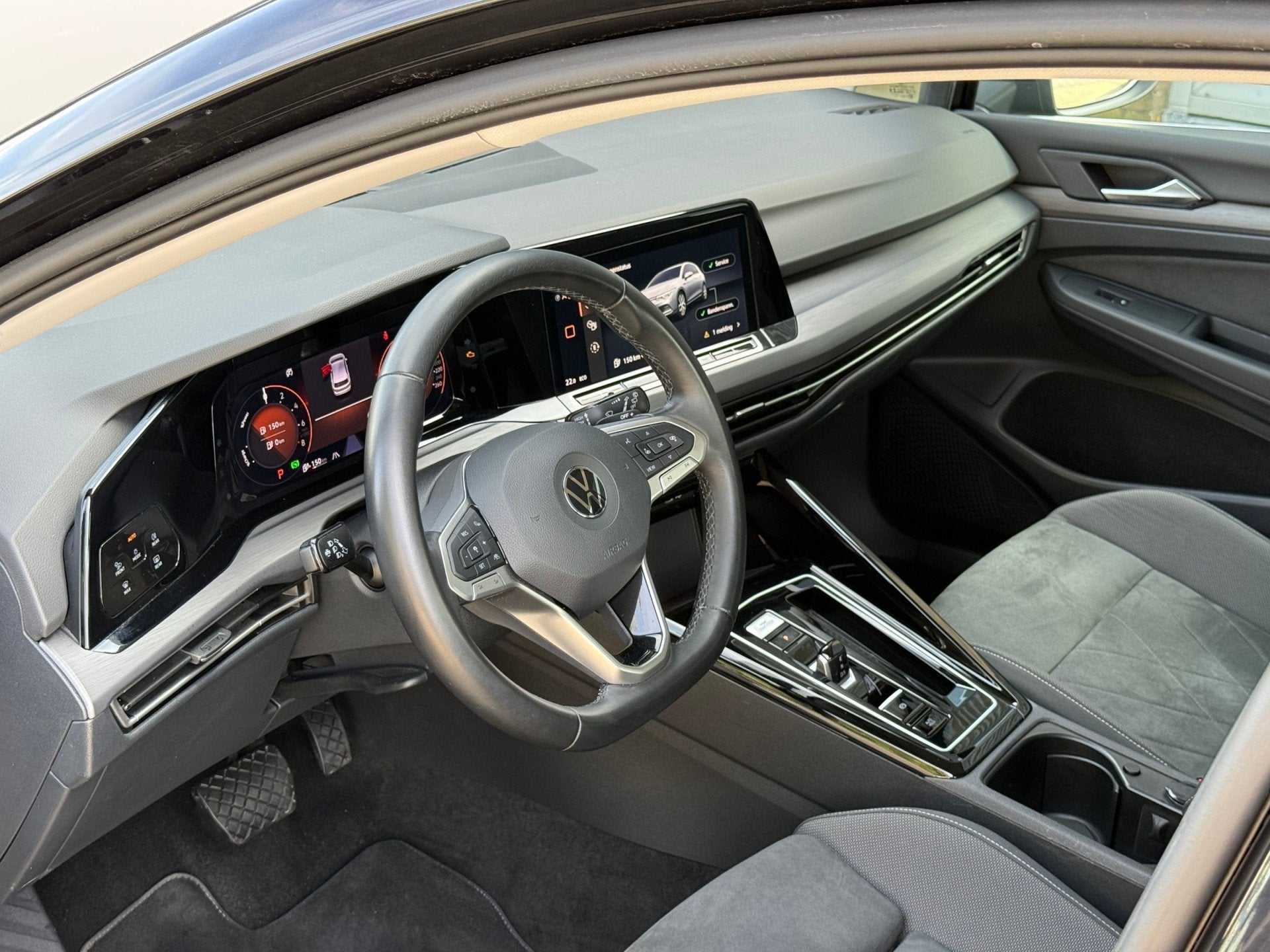 Volkswagen Golf 1.4 eHybrid Style | trekhaak | elk stoel | c, 1490 kg, Gebruikt, 4 cilinders, Alcantara