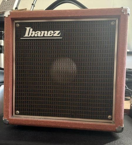 Ibanez IBZ-20, 20 watt gitaar versterker met reverb, Muziek en Instrumenten, Ophalen, Zo goed als nieuw, Elektrische gitaar