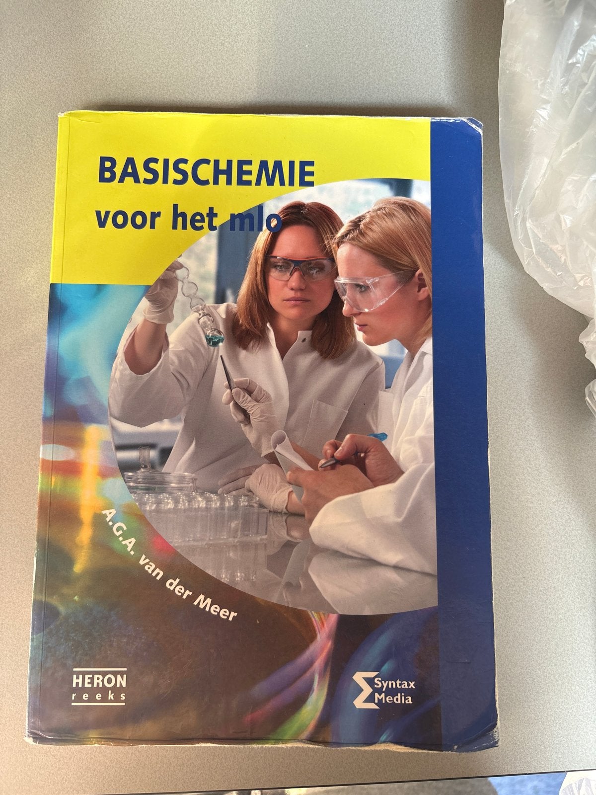 Basischemie voor het MLO - A.G.A. van der Meer, Ophalen of Verzenden, Beta, Gelezen, MBO