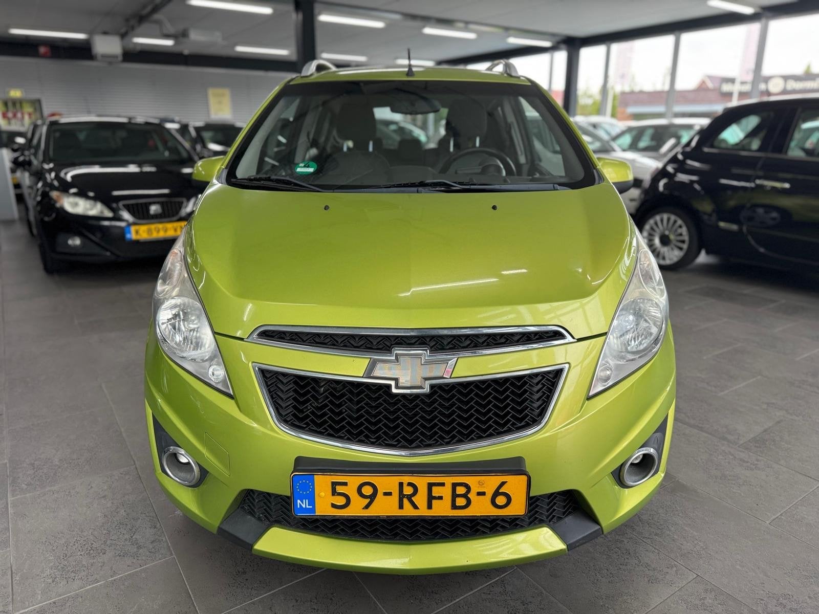Chevrolet Spark 1.2 16V LT 5-deurs airco elektrische ramen+s, Auto's, Voorwielaandrijving, Stof, Gebruikt, 4 cilinders