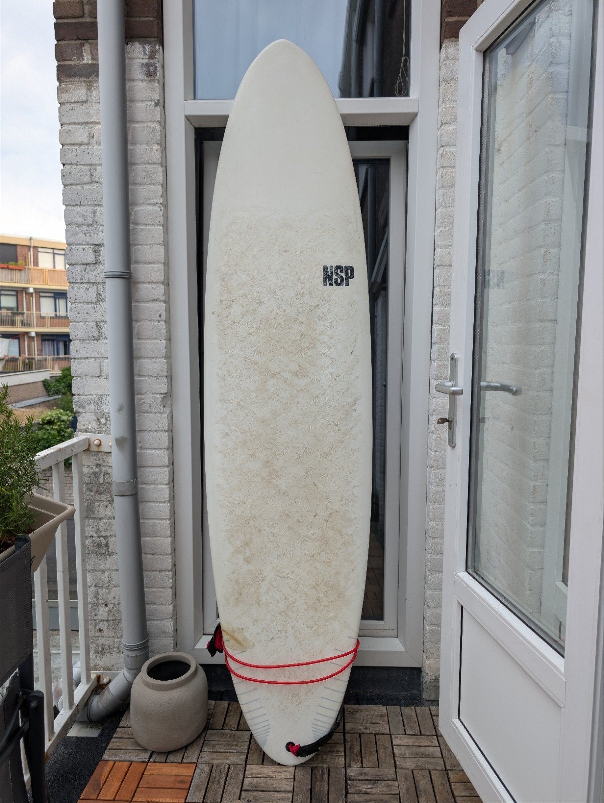 NSP Protech Funboard 7'6" - Inclusief cover, vinnen en leash, Ophalen, Gebruikt, Funboard, Met draagtas