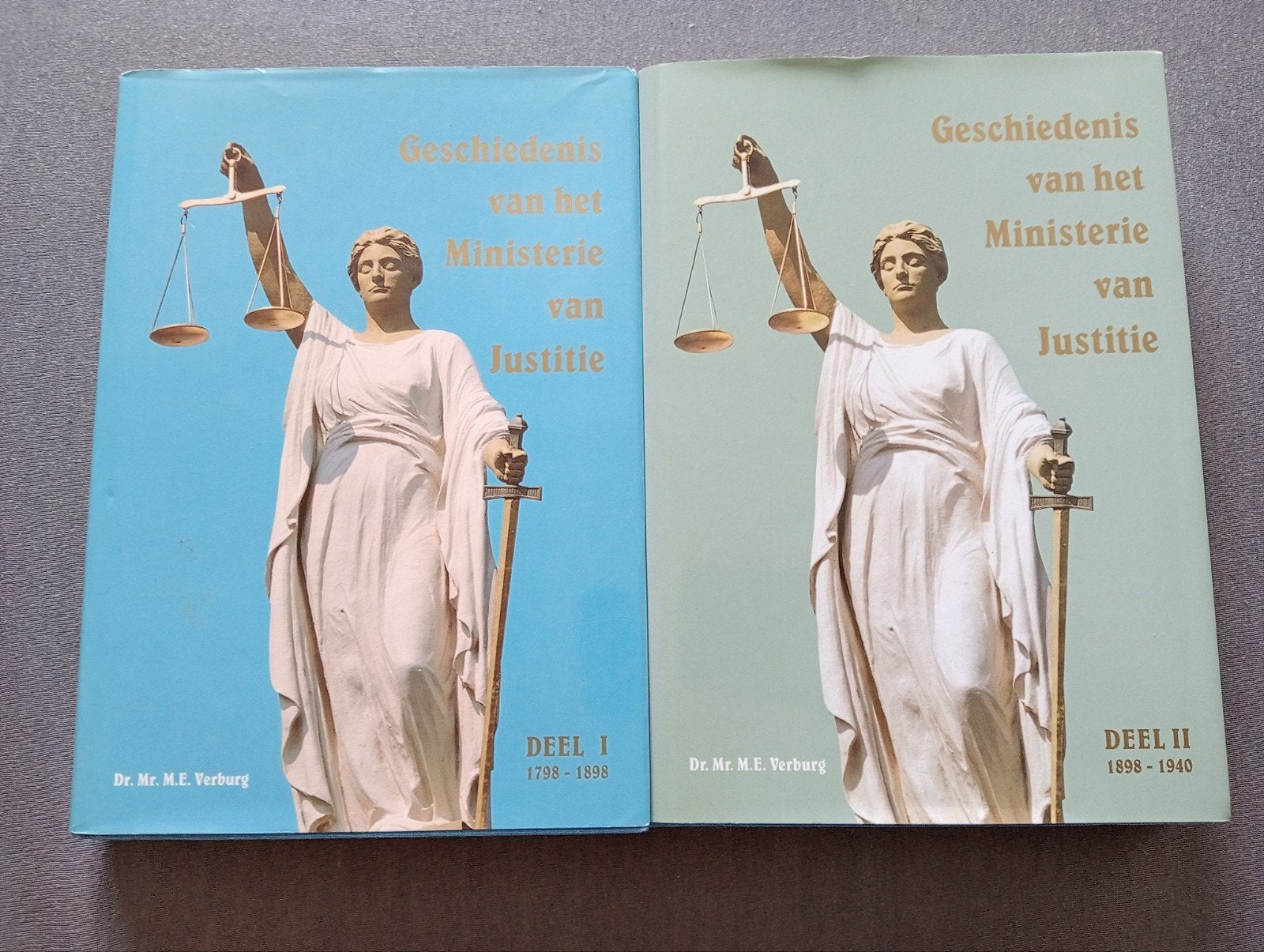 Geschiedenis van het Ministerie van Justitie (2 delen), Ophalen of Verzenden, 20e eeuw of later, Gelezen, Dr. Mr. M.E. Verburg