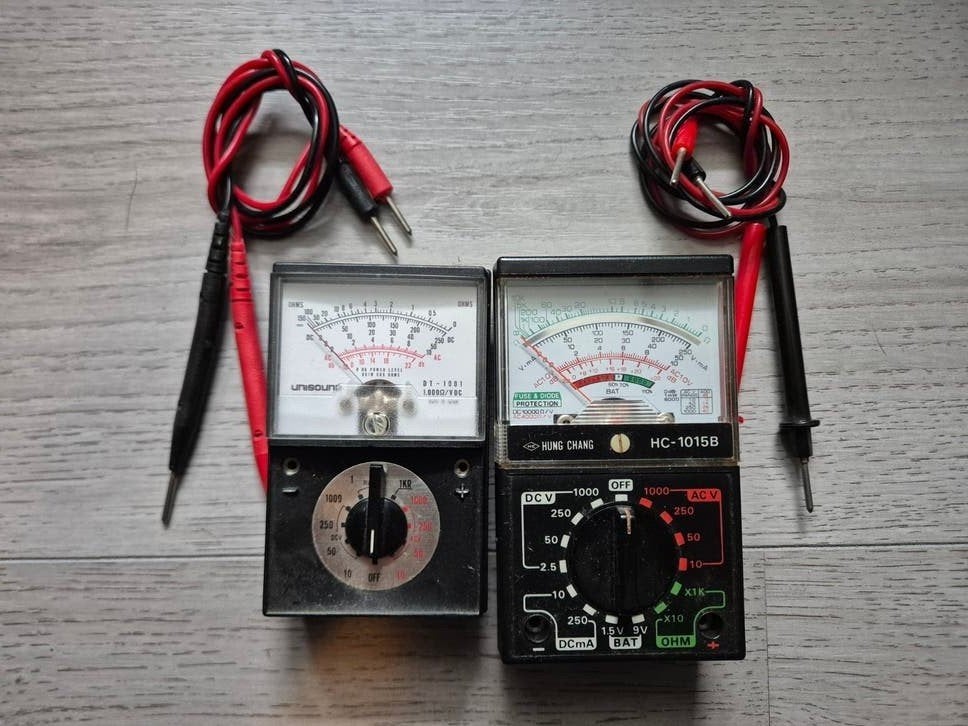 3 Kleine Multimeters - Analoog en Digitaal, Ophalen of Verzenden, Gebruikt, Multimeter