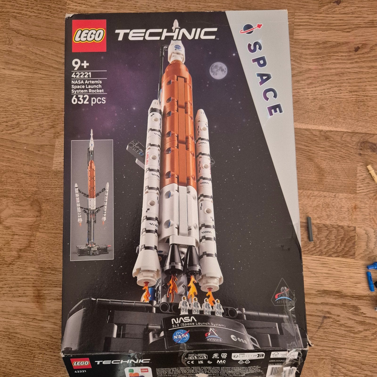 LEGO Technic NASA Artemis Space Launch System Raket 42221, Ophalen of Verzenden, Zo goed als nieuw