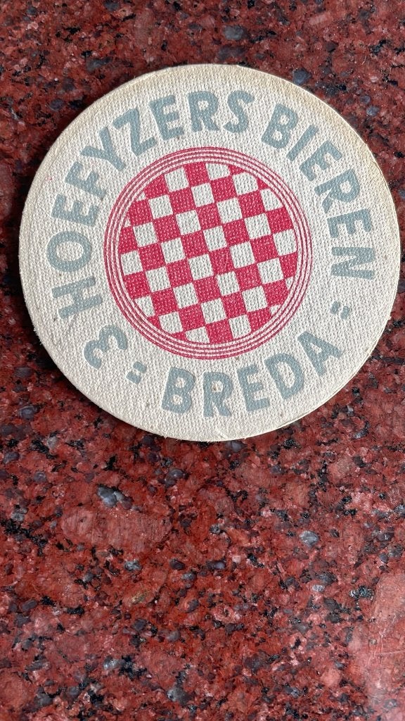 Bierviltje Drie Hoefijzers, Verzenden, Zo goed als nieuw, Viltje(s), Overige merken