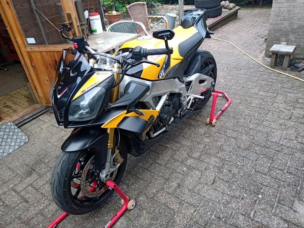Aprilia Tuono V4 aprc 2012, 4 cilinders, Motorrijbewijs A, Gebruikt, Meer dan 35 kW