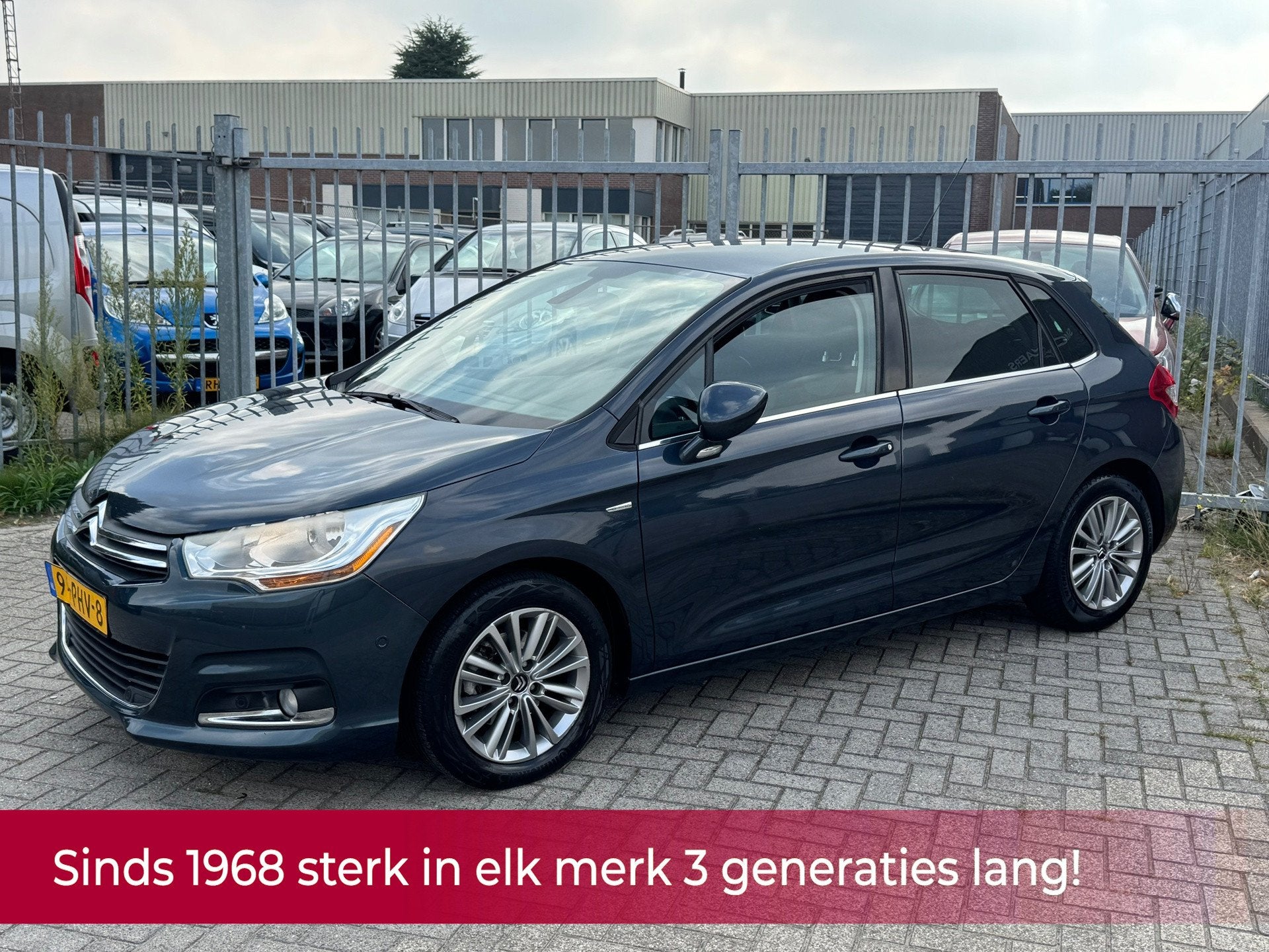 Citroen C4 1.6 VTi Exclusive 120PK 5 deurs! Airco l Cruise l, Voorwielaandrijving, Euro 5, Zwart, 4 cilinders