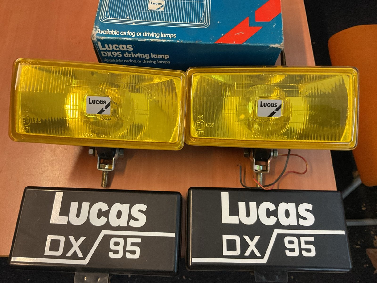 Lucas DX95 Verstralers/Mistlampen - Nieuw in Doos, Ophalen of Verzenden, Nieuw, Universele onderdelen