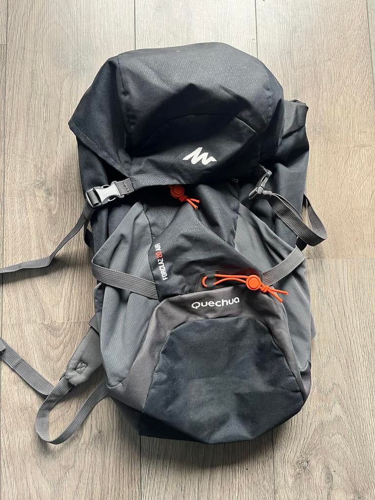 Quechua Forclaz 20 Air Trekking Rugzak, Gebruikt, 25 tot 40 cm, Ophalen of Verzenden, Trekking