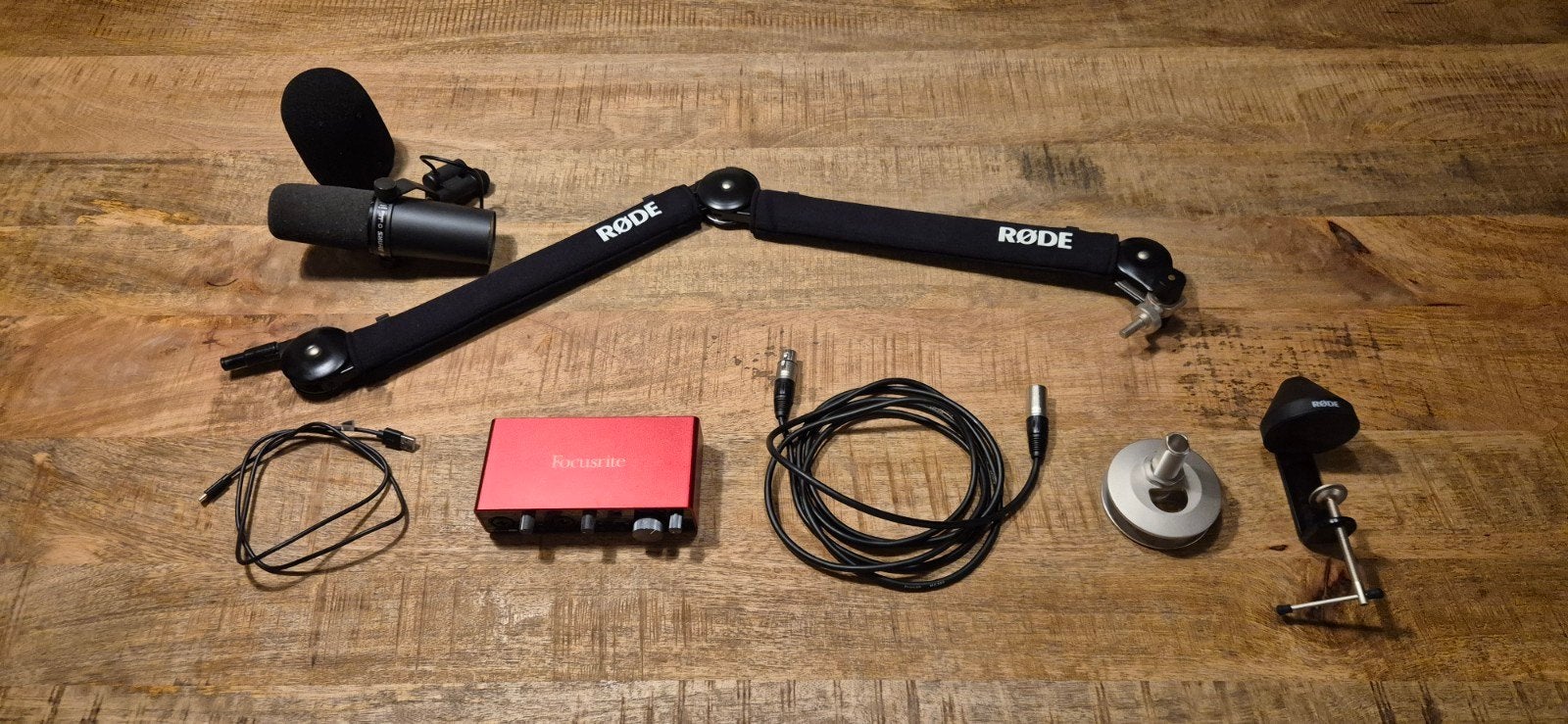 Shure SM7B + Scarlett 2i2 + RØDE PSA1+ Complete Studio Set, Muziek en Instrumenten, Ophalen, Gebruikt, Studiomicrofoon