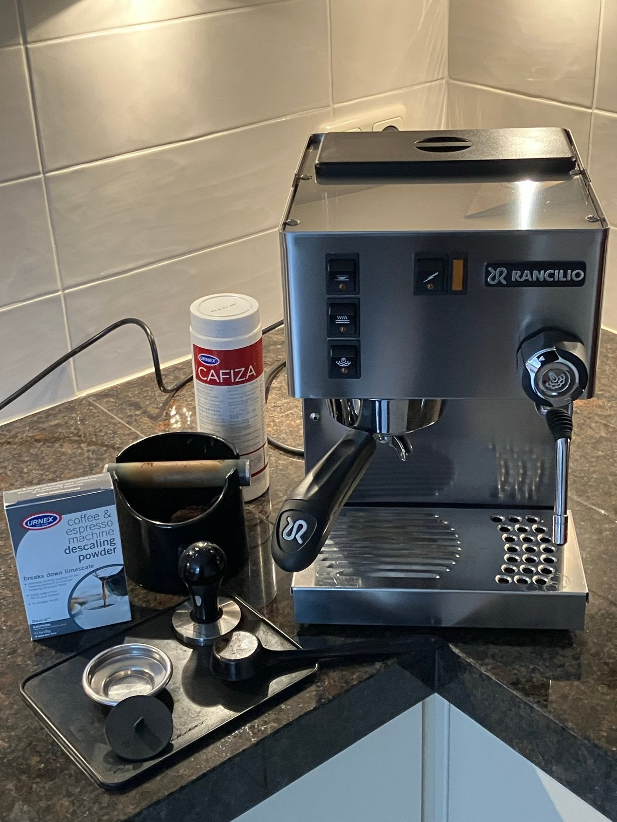 Rancilio Silvia V4 Espressomachine - Perfecte Espresso Thuis, Witgoed en Apparatuur, Koffiezetapparaten, Afneembaar waterreservoir