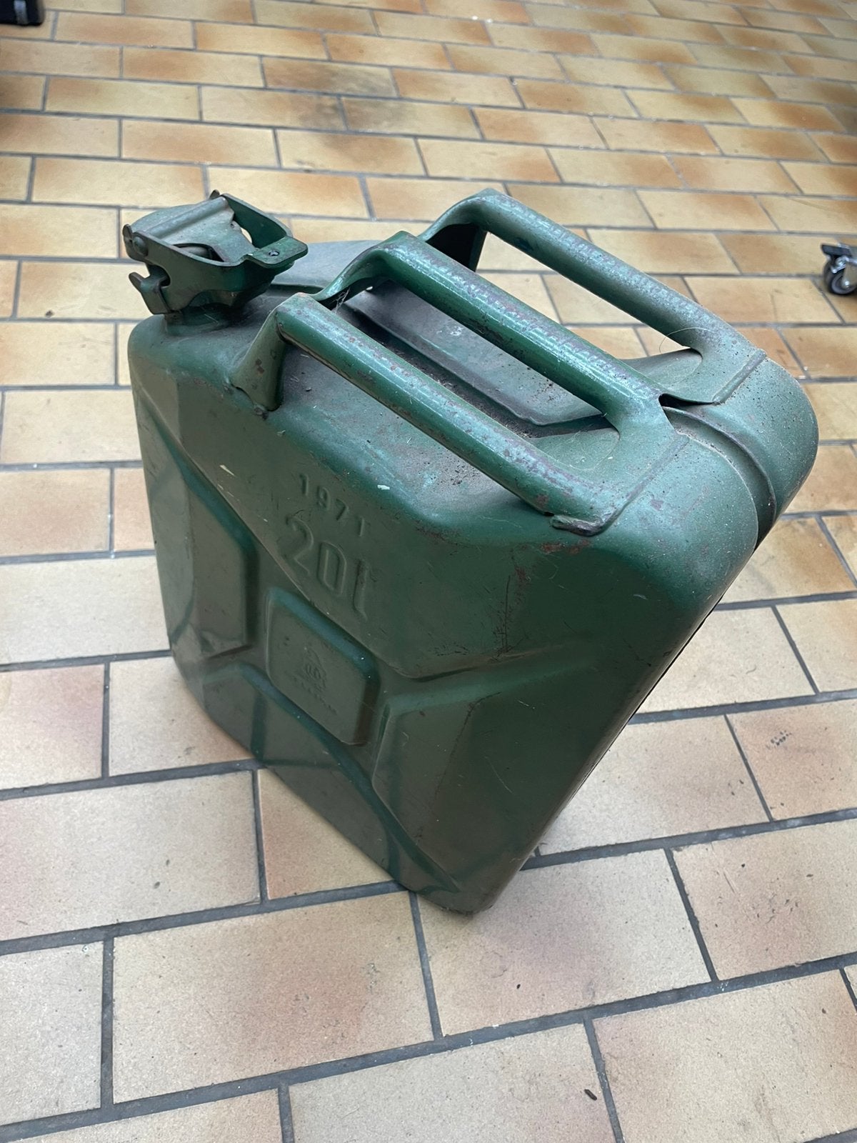 Vintage ijzeren benzine tank, Ophalen of Verzenden