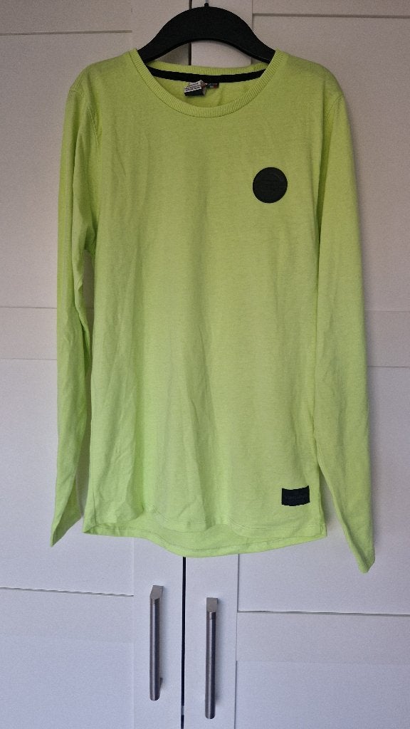 NIEUW neon geel Longsleeve Shirt van Vingino maat 16 - 176, Nieuw, Ophalen of Verzenden, Vingino, Shirt of Longsleeve
