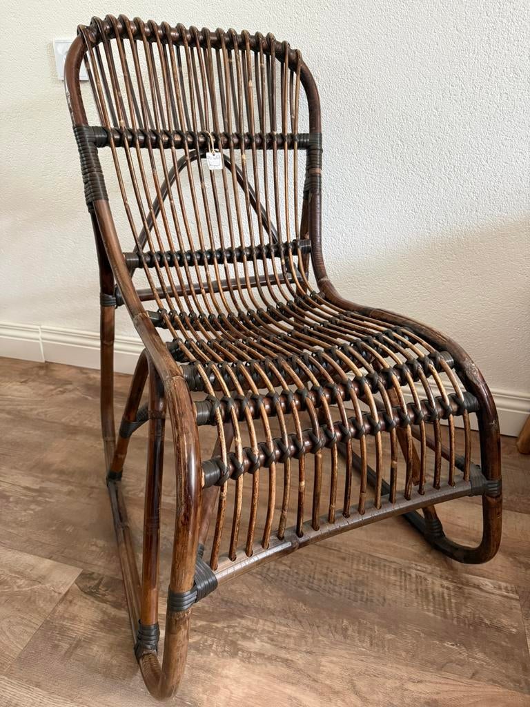 Mooie rotan stoel, Huis en Inrichting, Stoelen, Ophalen, Bruin, Riet of Rotan, Zo goed als nieuw
