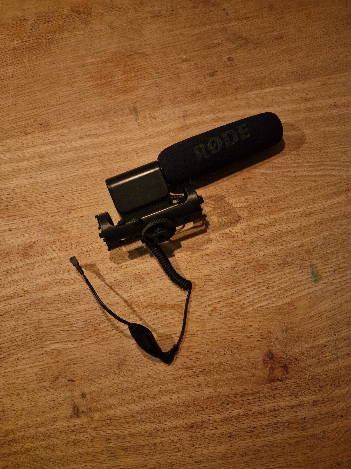 RØDE VideoMic Shotgun Microfoon N3594 voor Camera/Video, Ophalen of Verzenden, Zo goed als nieuw