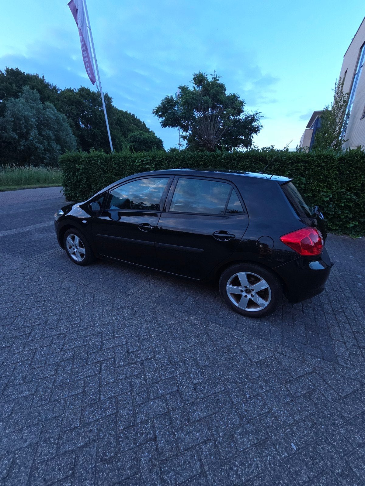 Toyota Auris 1.6 16V Vvt-i 5DR Terra MMT 2008 Zwart, 450 kg, 4 cilinders, Zwart, 1240 kg