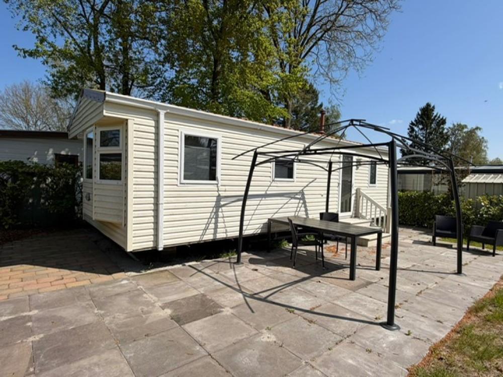 Stacaravan/chalet te koop, Caravans en Kamperen, Stacaravans, Tot en met 6