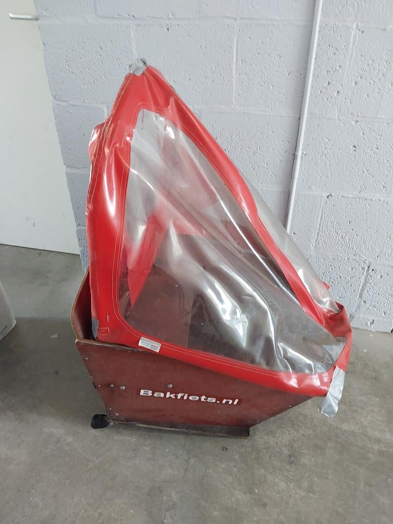 Mooie Bak en regenhuif voor Bakfiets, Fietsen en Brommers, Fietsen | Bakfietsen, Overige merken, Ophalen of Verzenden, Zo goed als nieuw