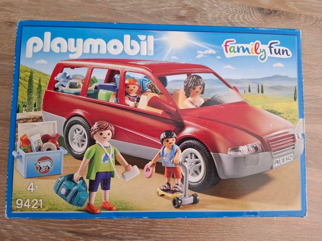 Playmobil Family Fun SUV 9421, Ophalen of Verzenden, Zo goed als nieuw