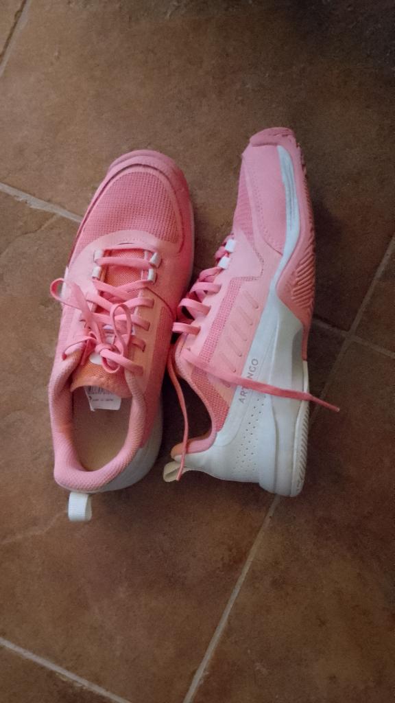 Sportschoenen meisjes tennis maat 36/22,5cm, Sport en Fitness, Tennis, Overige merken, L00, Schoenen, Ophalen of Verzenden