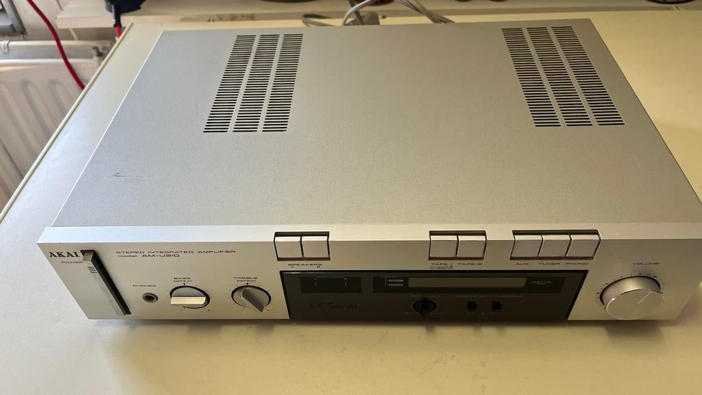 Akai AM-U310 Stereo Versterker - Goed Onderhouden, Overige merken, Gebruikt, Ophalen of Verzenden, Minder dan 60 watt