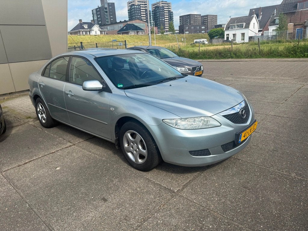 Mazda 6 Sport 2.0i Touring, Auto's, Mazda, Bedrijf, Te koop, Benzine, Euro 4, C, Hatchback, Handgeschakeld, Origineel Nederlands