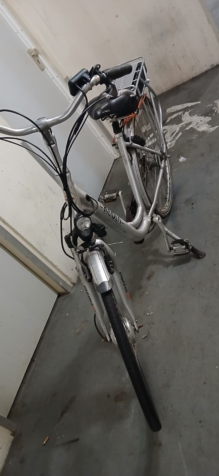 Keola Texel E-bike - Zilverkleurig, Fietsen en Brommers, Elektrische fietsen, Gebruikt, 51 tot 55 cm, 30 tot 50 km per accu, Ophalen