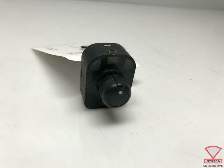 audi a3 8v spiegelverstelling schakelaar 8v0959565a, Gebruikt, AUDI AG, Auto-Union-Strasse 1
85045  Ingolstadt, DE, Kundenbetreuung@audi.de