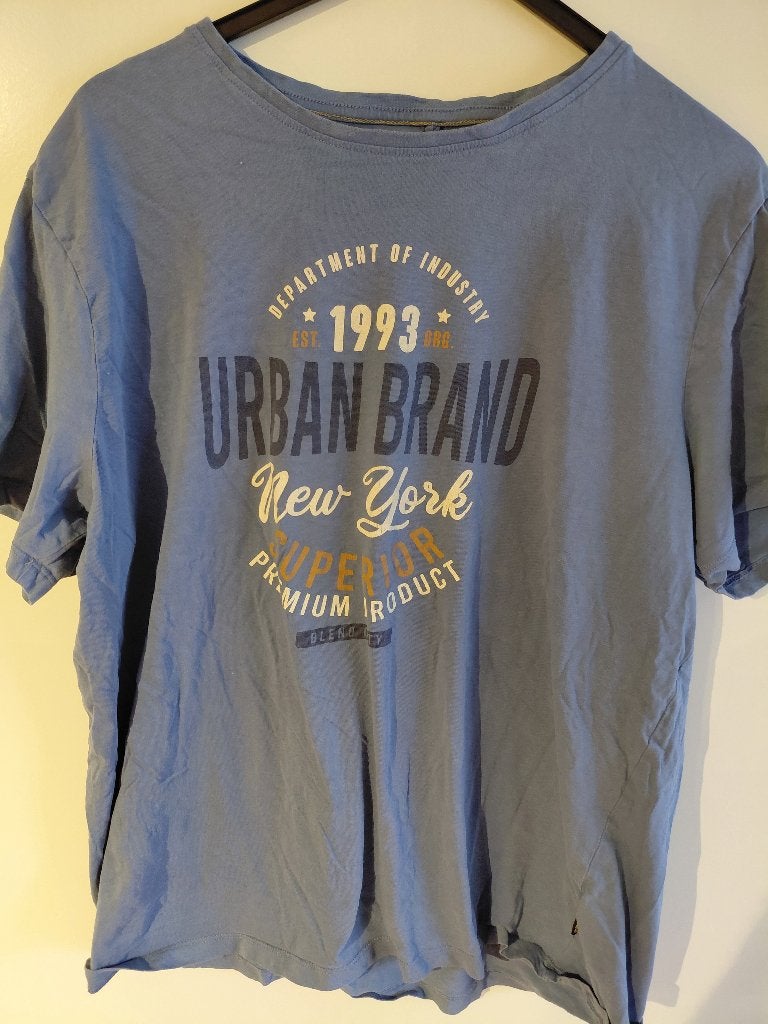 T-shirt heren 3xl blauw Urban Brand, Kleding | Heren, Ophalen of Verzenden, Zo goed als nieuw, Overige kleuren