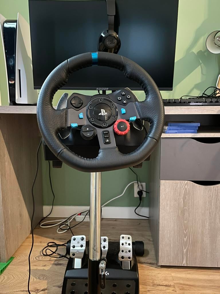 Logitech G29 moet weg en nu ook + F1 25 disc, Spelcomputers en Games, Spelcomputers | Sony PlayStation Consoles | Accessoires