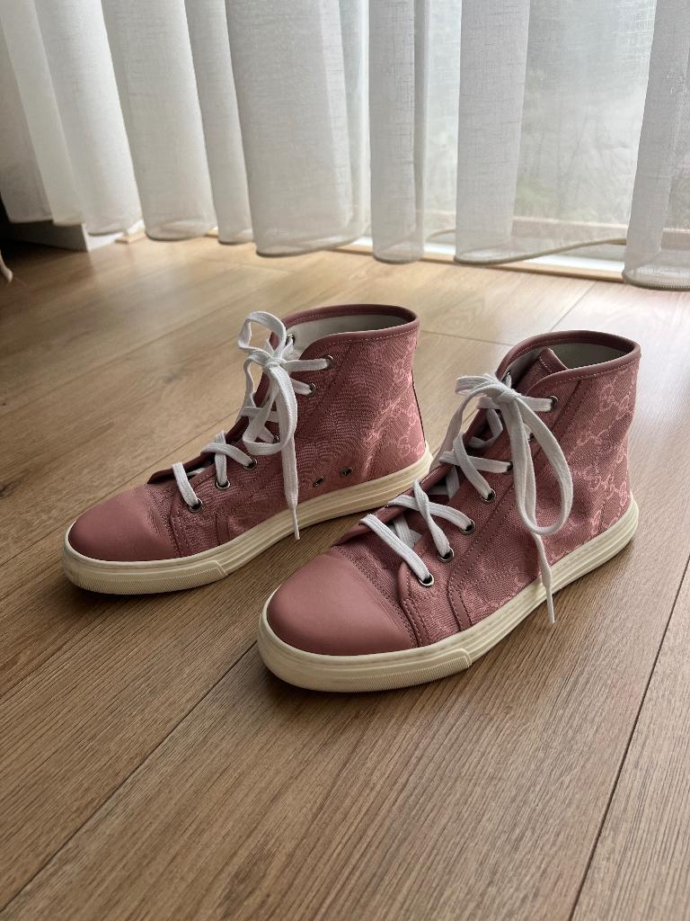Prachtige roze Gucci sneakers maat 37, Kleding | Dames, Ophalen of Verzenden, Roze, Gucci, Sneakers of Gympen