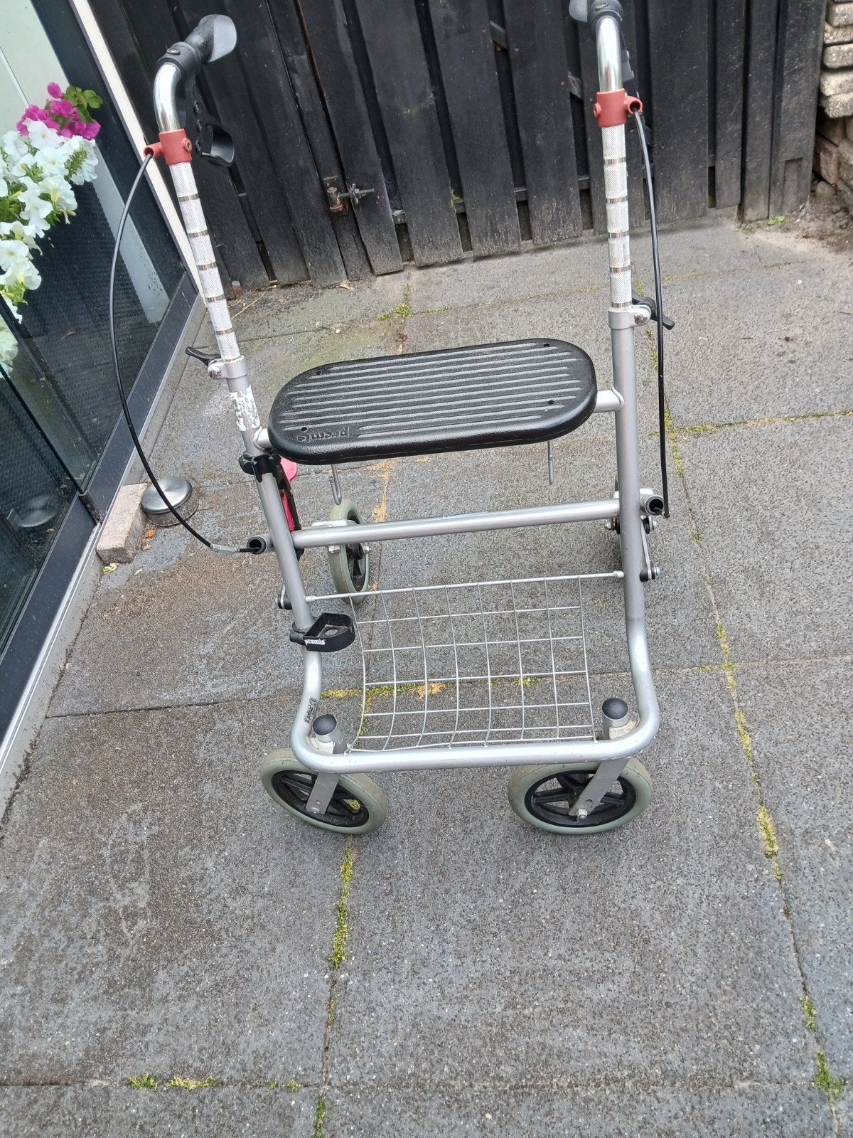 Rollator grijs, Diversen, Ophalen