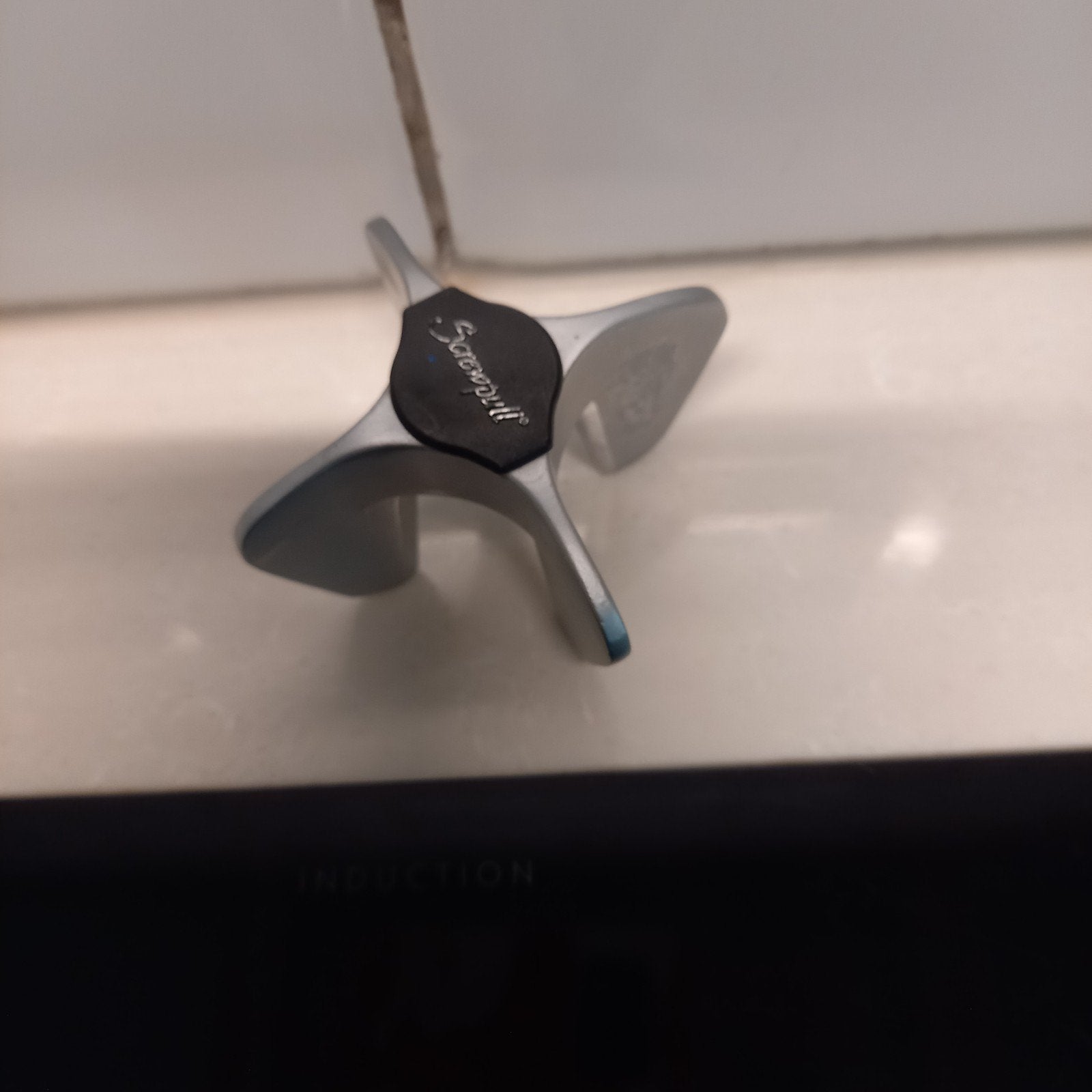 Screwpull (Le Creuset) SW-100 Star Opener / Champagne-opener, Ophalen of Verzenden, Zo goed als nieuw, Overige gebieden, Overige typen
