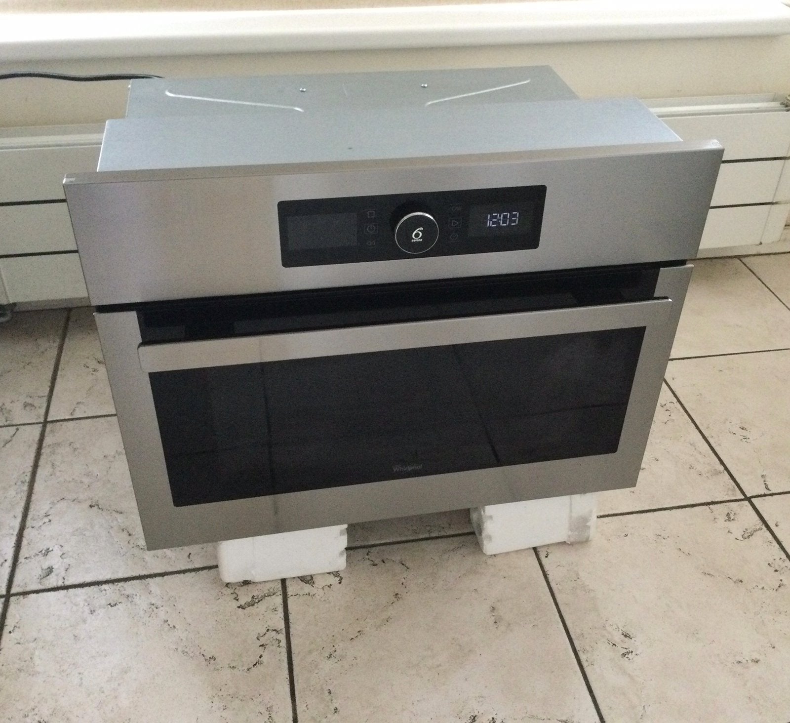 Whirlpool 6th Sense combimagnetron, Witgoed en Apparatuur, Magnetrons, Ophalen, Combimagnetron, Crisp, Zo goed als nieuw