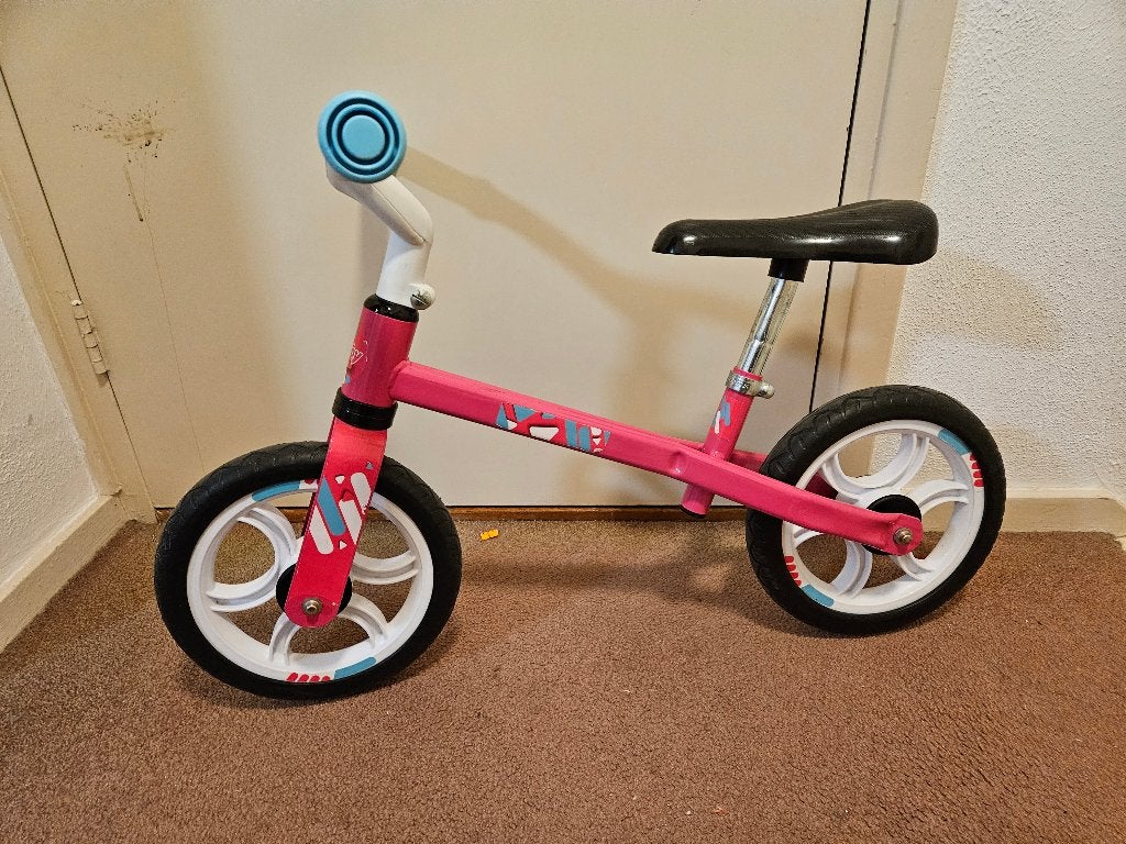 Smoby meisjes loopfiets in zeer goede staat, Ophalen, Zo goed als nieuw, Loopfiets