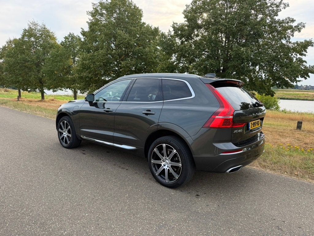 Volvo XC60 T8 AWD Inscription Luchtvering Polestar Trekhaak, Auto's, Volvo, Automaat, Startonderbreker, 4 cilinders, 1969 cc