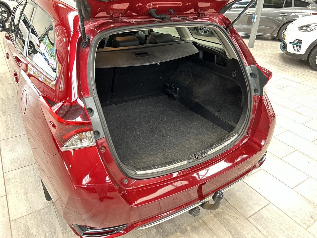 Toyota Auris Touring Sports 1.2T 116pk Executive | Trekhaak, 12 maanden, 450 kg, Gebruikt, Origineel Nederlands