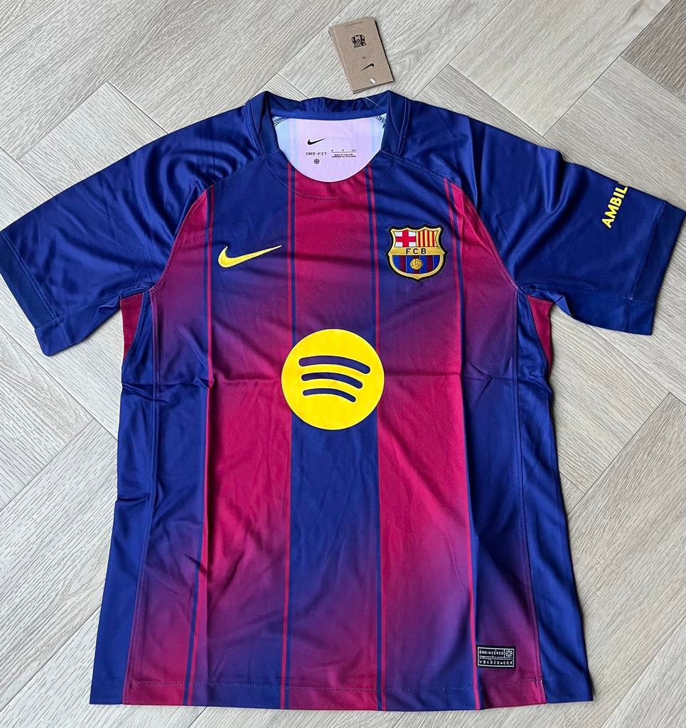 Barcelona thuis shirt 25/26 maat S, Ophalen of Verzenden, Nieuw, Maat 46 (S) of kleiner, Overige kleuren