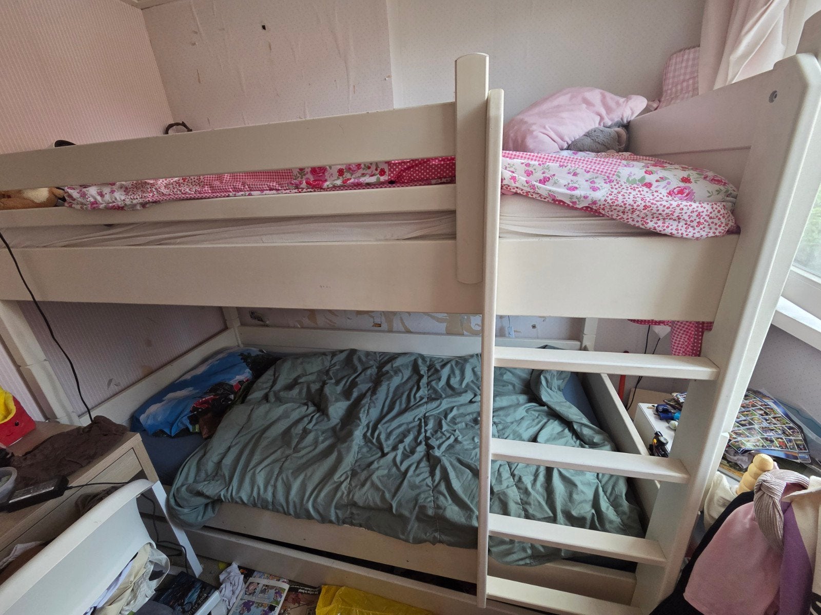 Stevig stapelbed met onderschuifbed/lade - Ideaal voor kinde, Huis en Inrichting, Gebruikt, 90 cm, 160 tot 180 cm, Tweepersoons