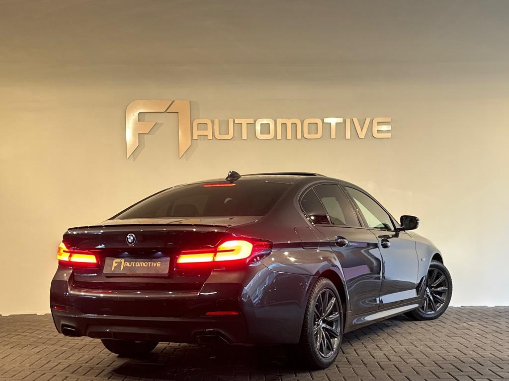 BMW 5-serie 545e xDrive High Executive M Sport Pano|Memory, Auto's, BMW, Gebruikt, Euro 6, 394 pk, 2000 kg