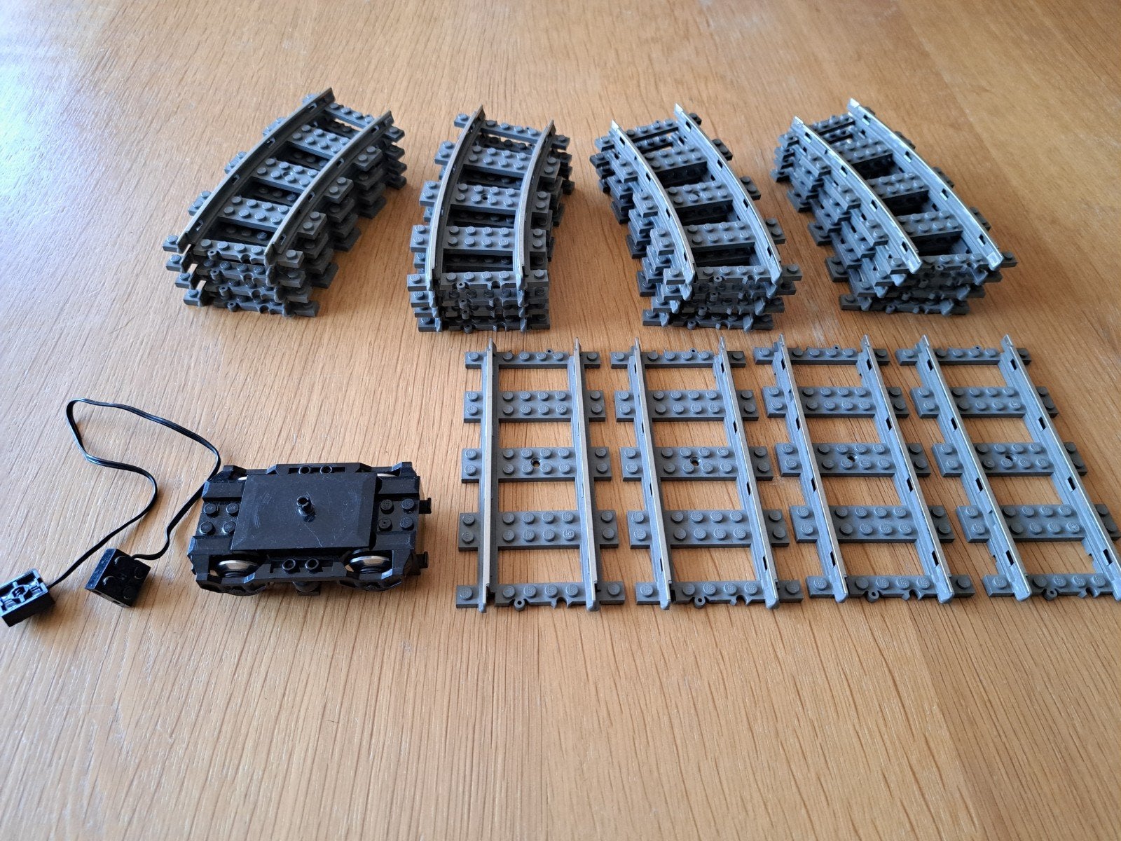 Lego treinrails en motor 9V, Kinderen en Baby's, Speelgoed | Duplo en Lego, Lego, Ophalen of Verzenden, Losse stenen, City