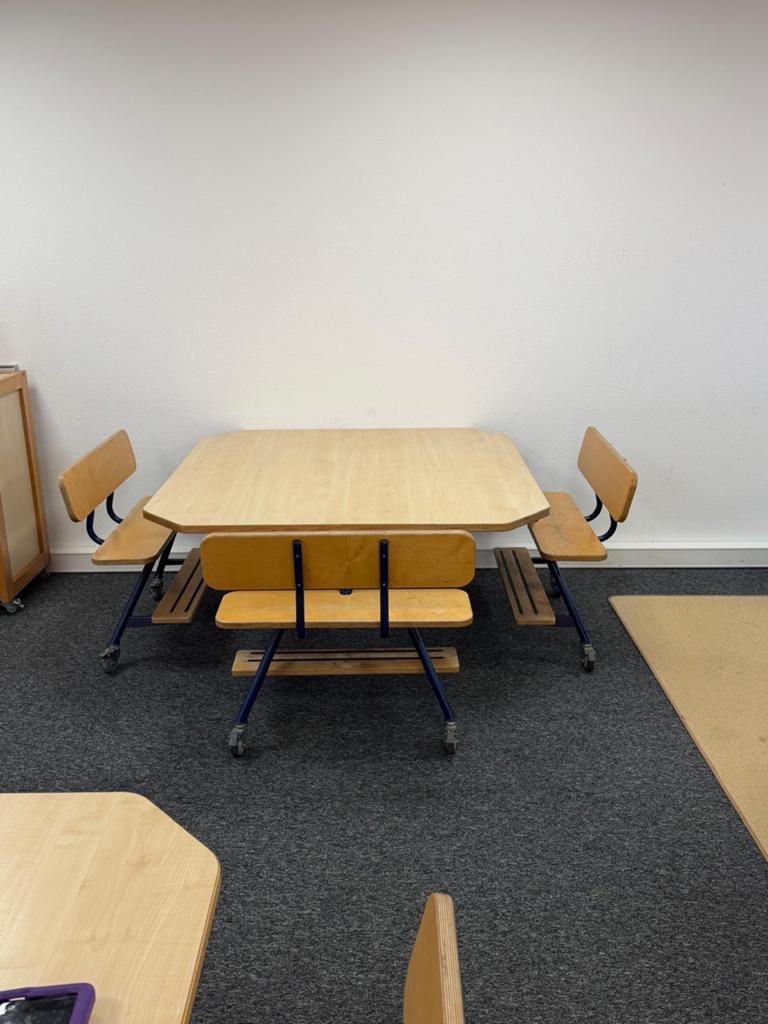 Groepstafel kinderopvangtafel, Ophalen of Verzenden, Overige typen