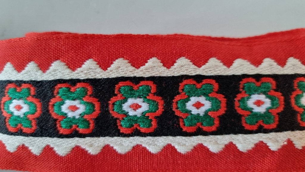 Vintage sierband, Ophalen of Verzenden, Nieuw, Lint, Band of Elastiek
