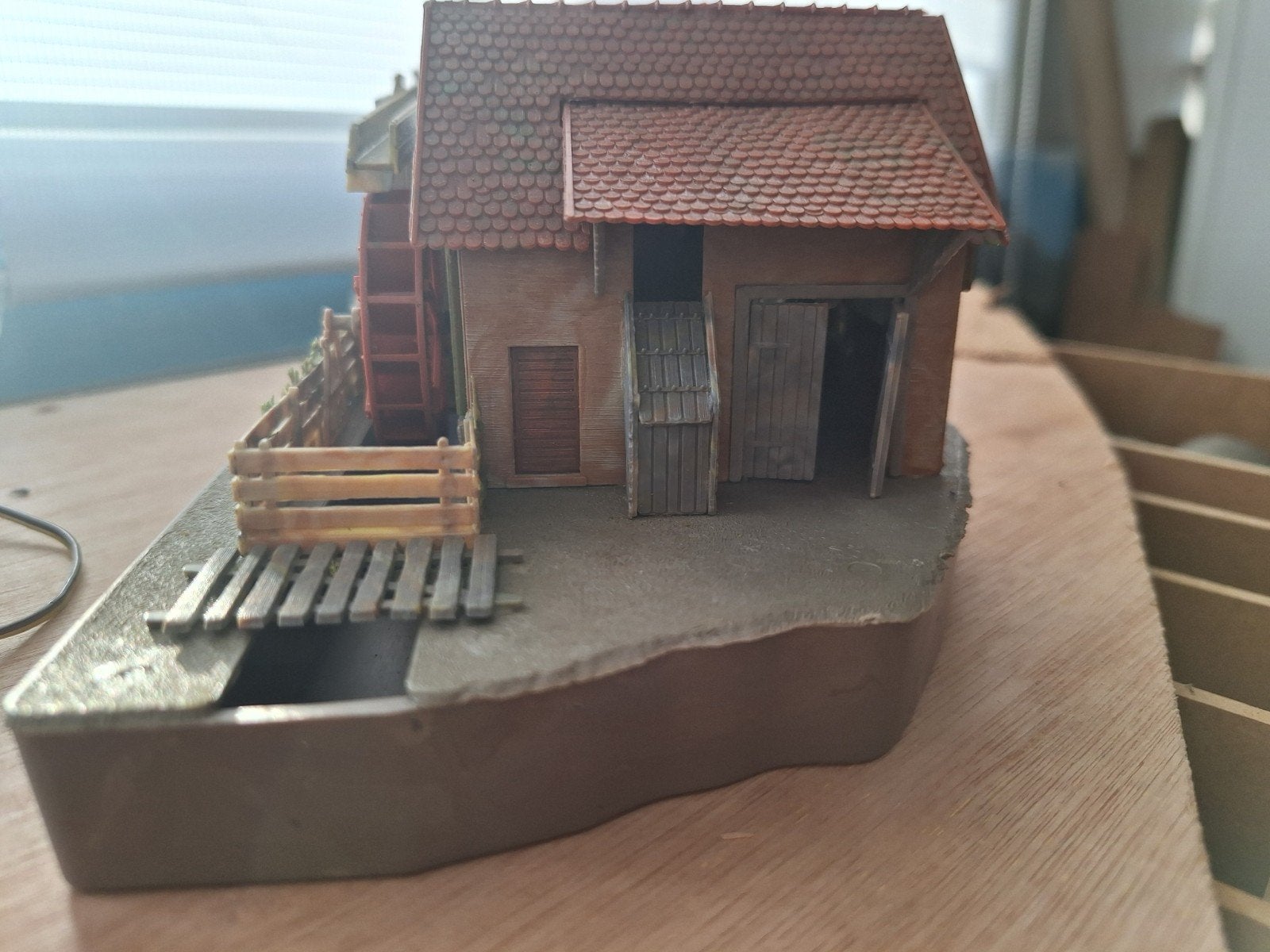 Faller Watermolen met Pompje voor H0 Spoorbaan, Hobby en Vrije tijd, Ophalen of Verzenden, Gebruikt, 1:144 of kleiner