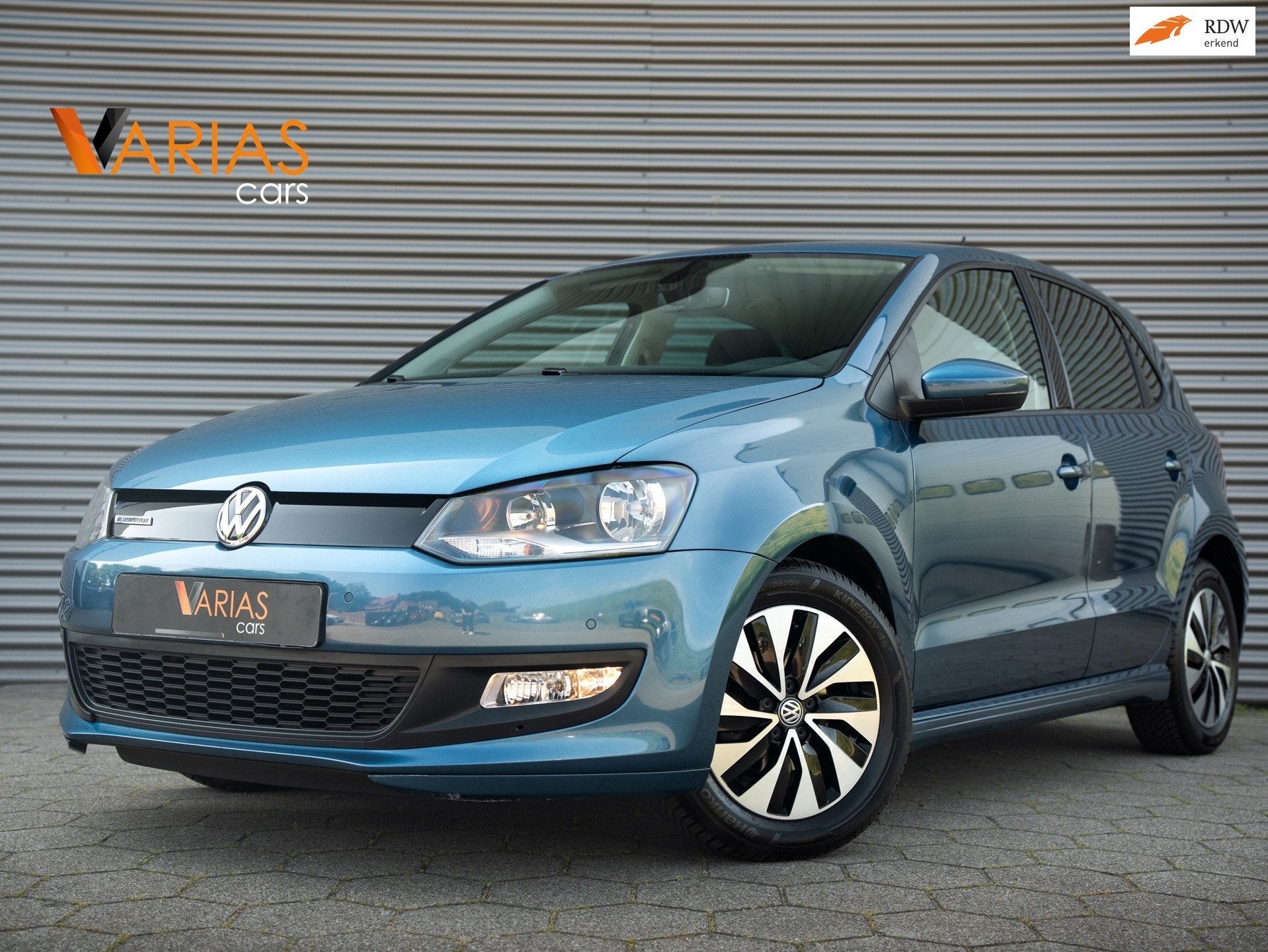 Volkswagen Polo 1.0 BlueMotion Edition Camera Nieuwe distrib, Auto's, Volkswagen, Stof, 95 pk, Blauw, Origineel Nederlands